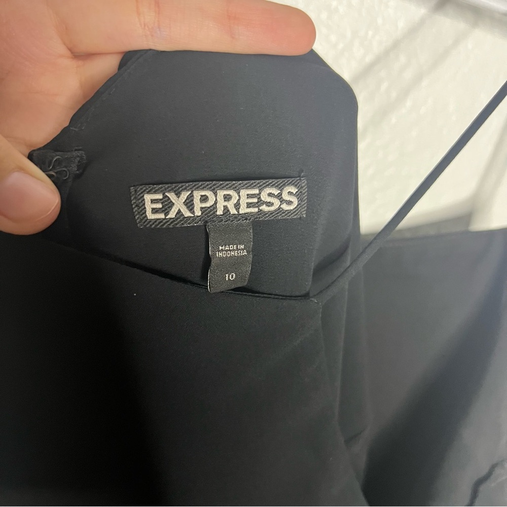 EXPRESS BLACK ROMPER - Picture 3 of 5